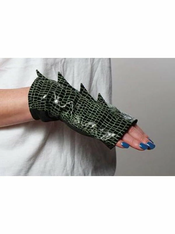 H.M. Smallwares Dragon Gloves 3 H.M. Smallwares Dragon Gloves